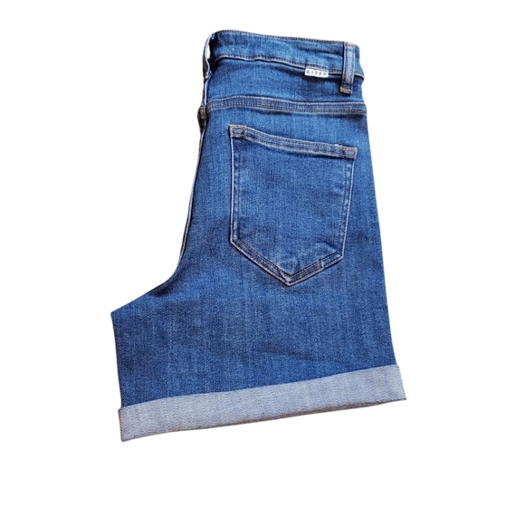 Risen Pants - Risen High Rise Stretch Jean Shorts Small
